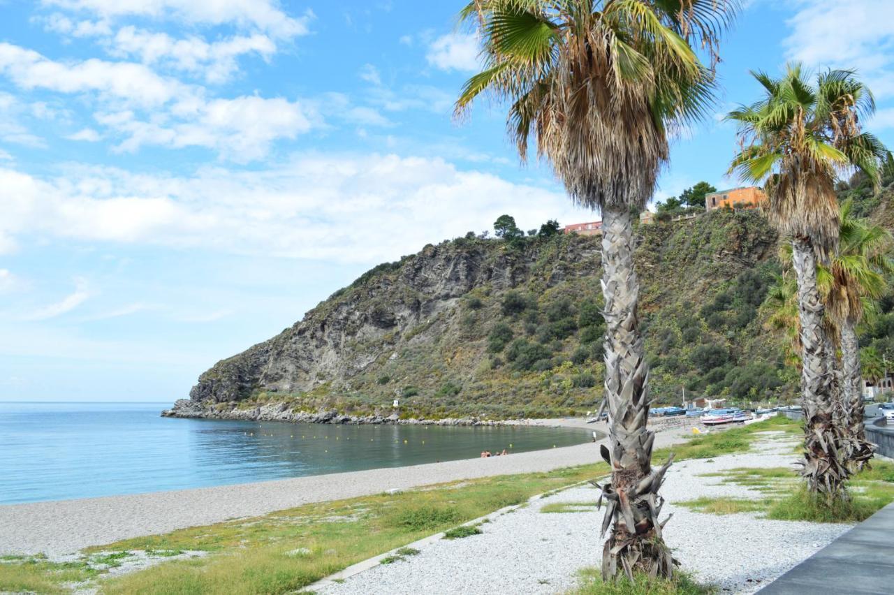 Agrodolce Bed & Breakfast Barcellona-Pozzo di Gotto Exterior photo